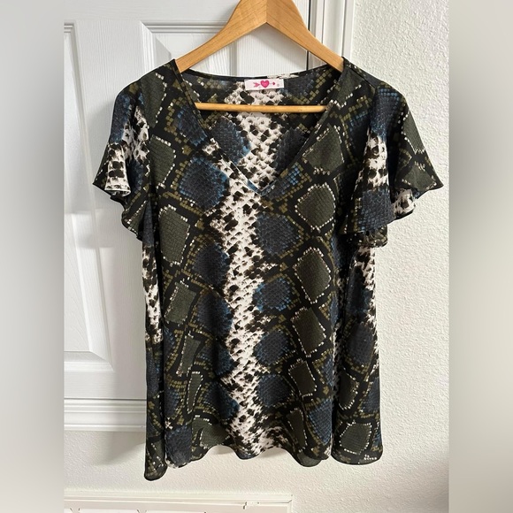 Buddy Love Flutter Sleeve Top - Picture 1 of 1